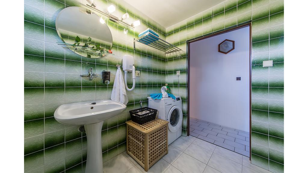 Apartman Vrane Vrane nad Vltavou ภายนอก รูปภาพ