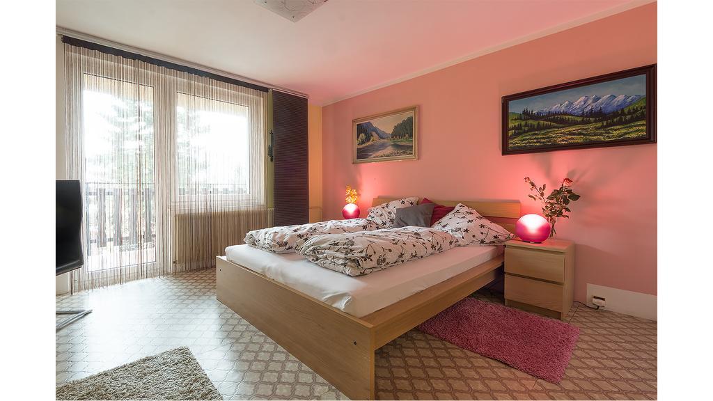 Apartman Vrane Vrane nad Vltavou ภายนอก รูปภาพ